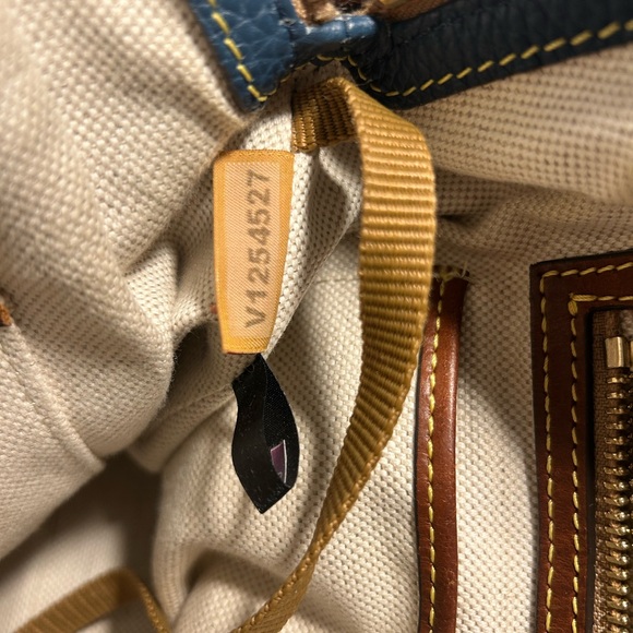 Dooney & Bourke Pebble Grain Leather Satchel Navy Blue Tan Trim Crossbody Purse - Picture 13 of 16